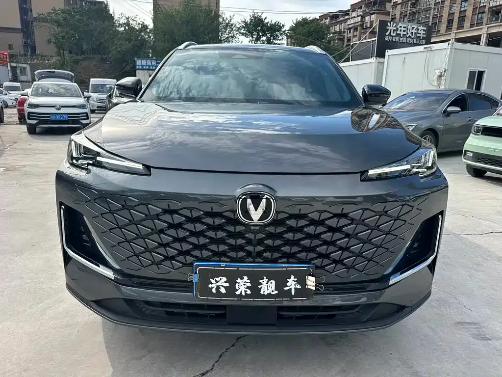 Changan CS55PLUS — фото 3