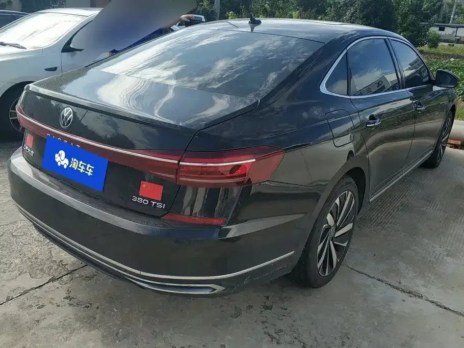 Volkswagen Passat — фото 5