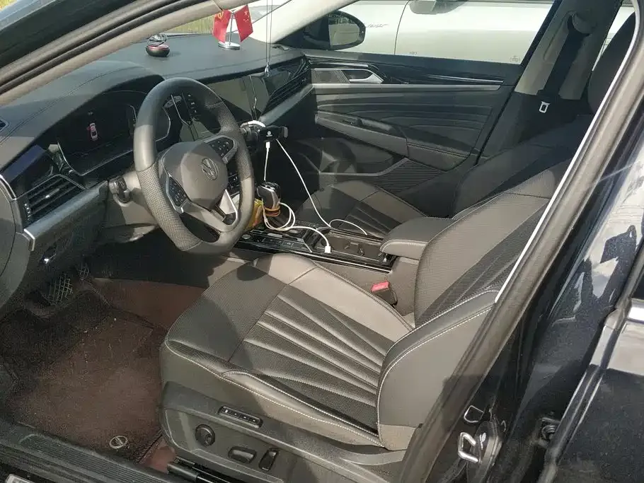 Volkswagen Passat — фото 7