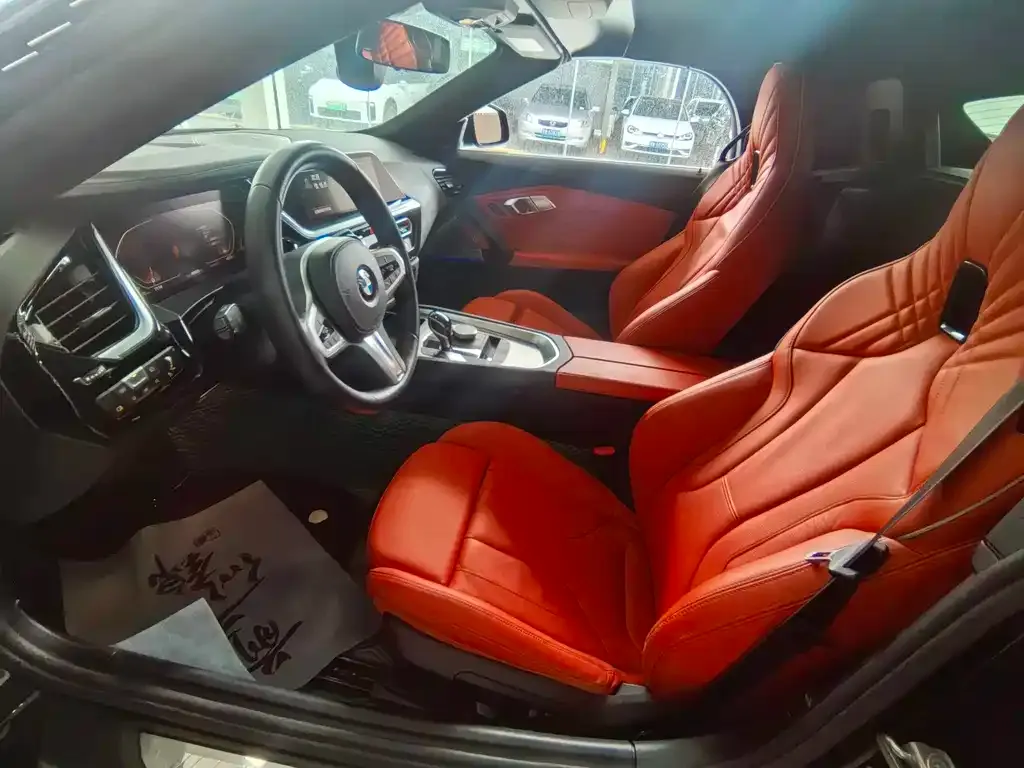 BMW Z4 — фото 10