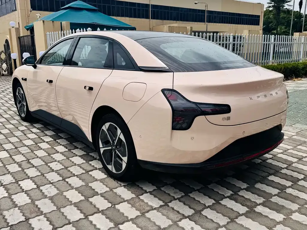 XPeng MONA M03 — фото 2