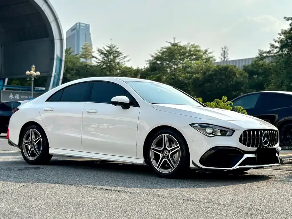 Mercedes-Benz CLA (Import) — фото 9