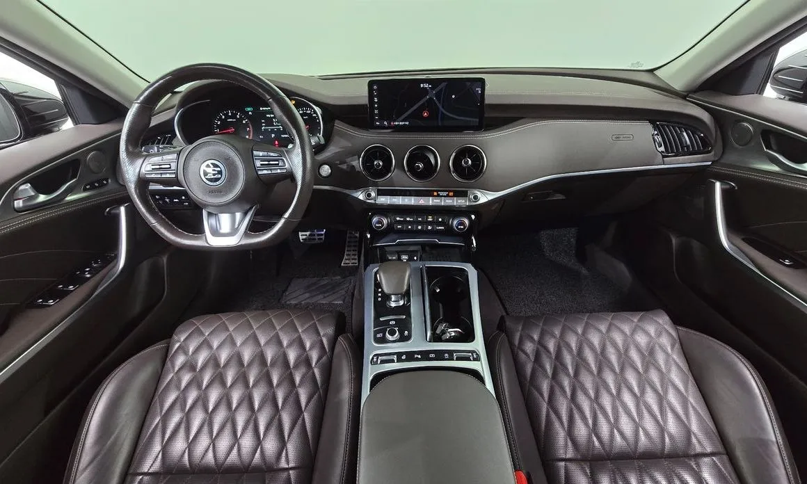 Kia Stinger — фото 10