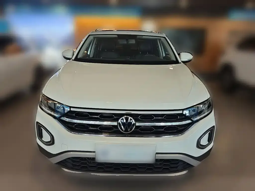 Volkswagen T-Roc — фото 4