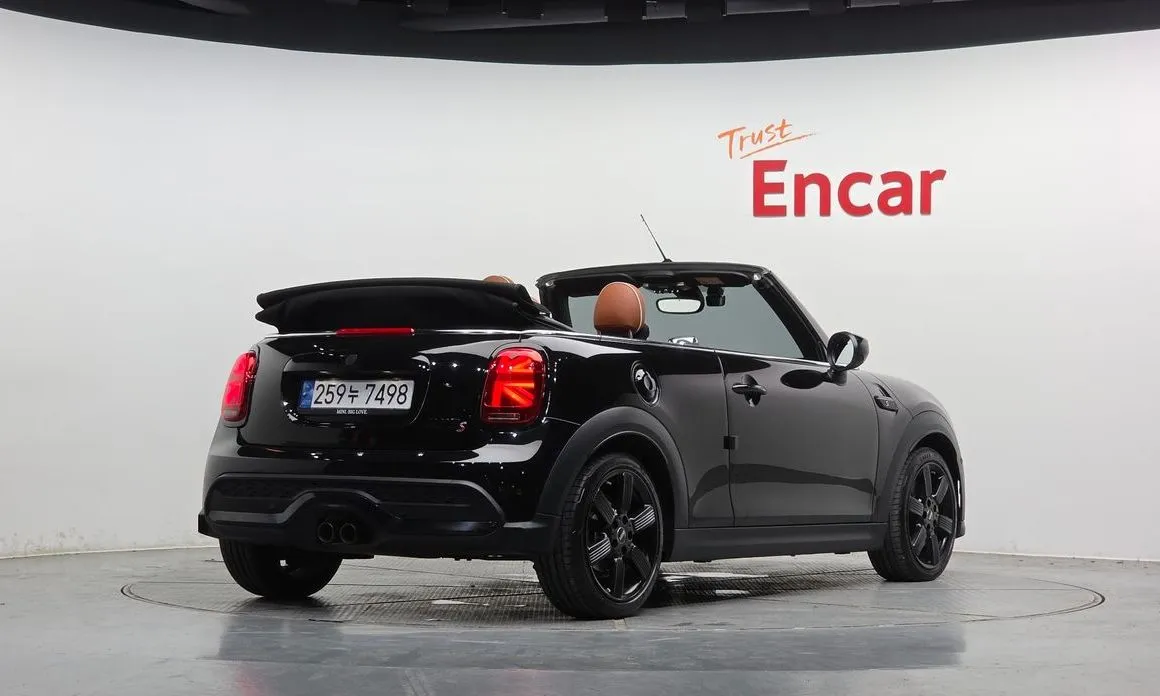 Mini Cooper Convertible — фото 2