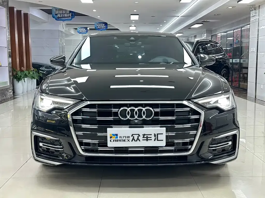 Audi A6L — фото 5