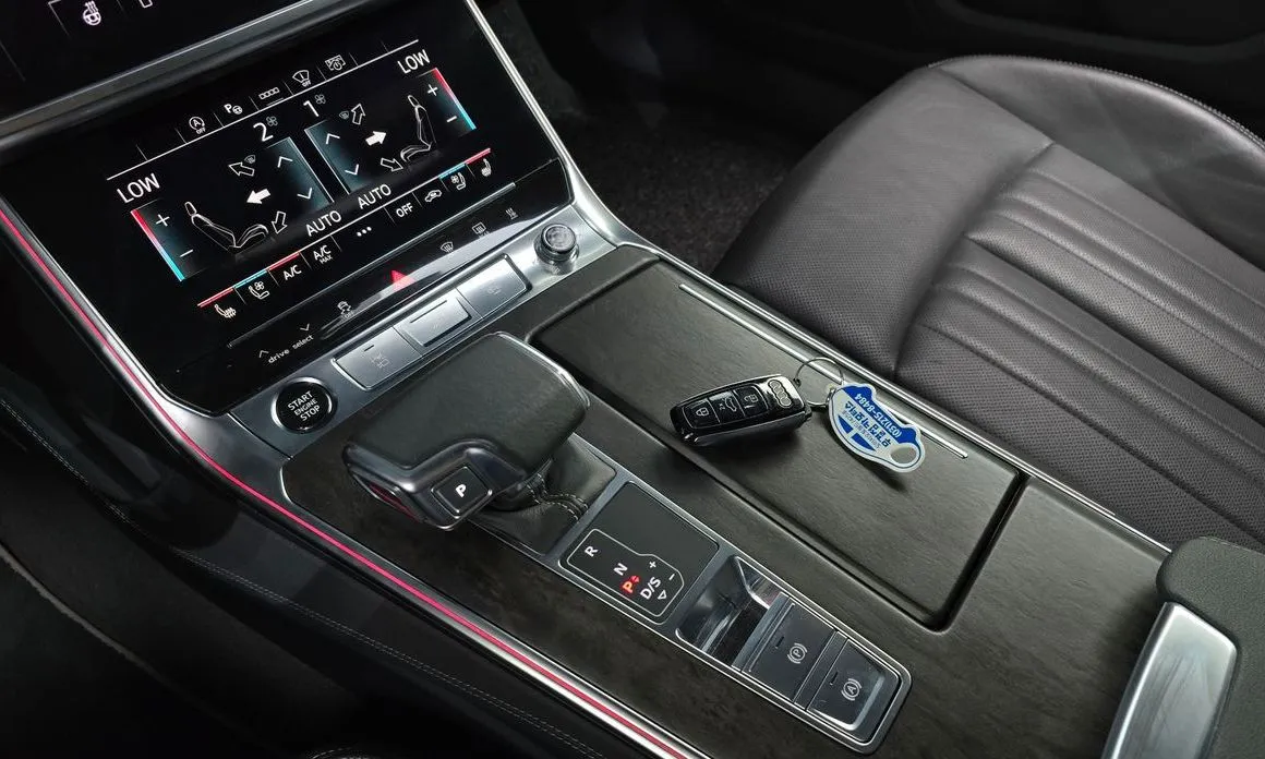 Audi A6 — фото 7