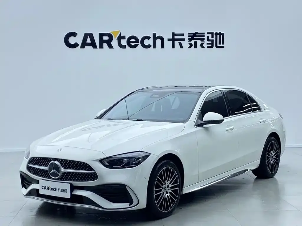 Mercedes-Benz C-Class — фото 1