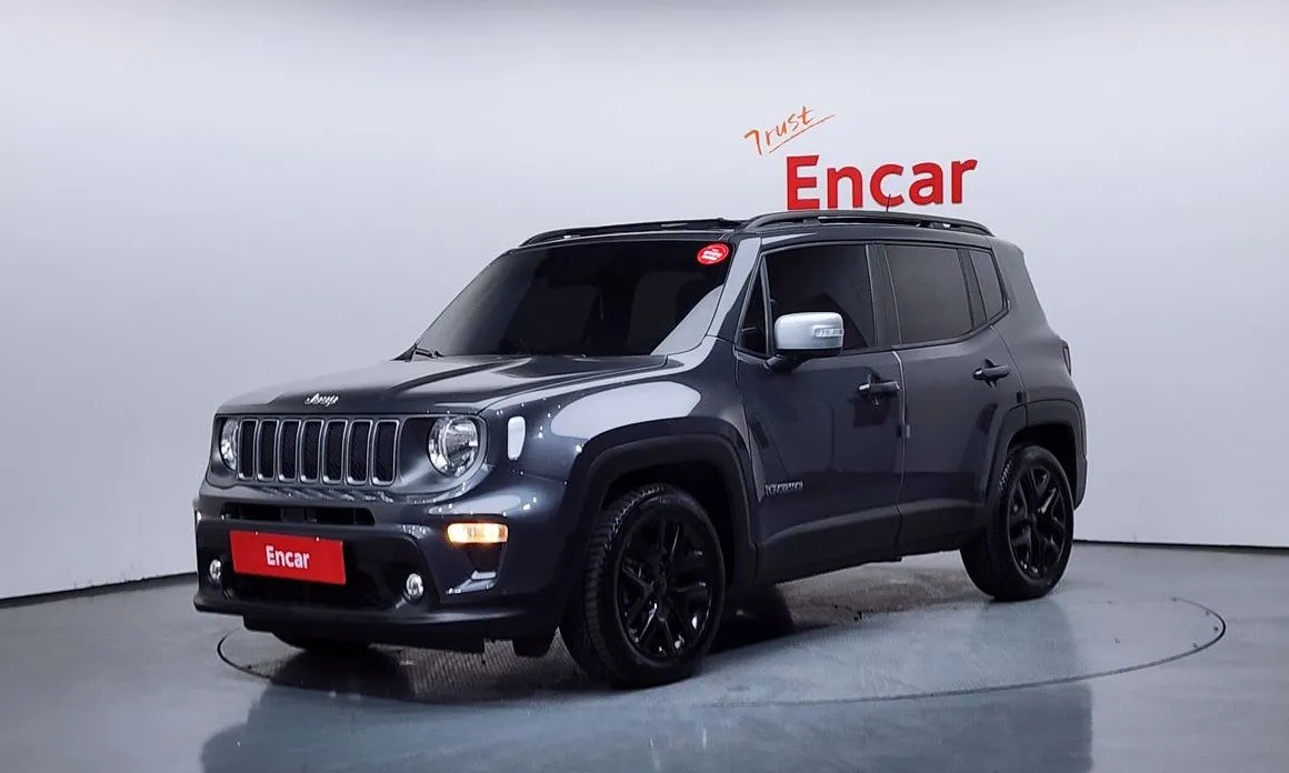 Jeep Renegade — фото 1