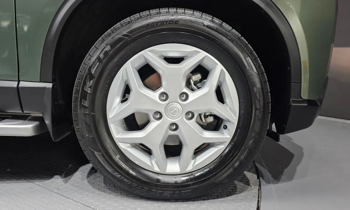 KG Mobility (Ssangyong) Rexton — фото 5