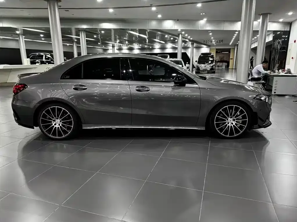 Mercedes-Benz A-Class AMG — фото 3