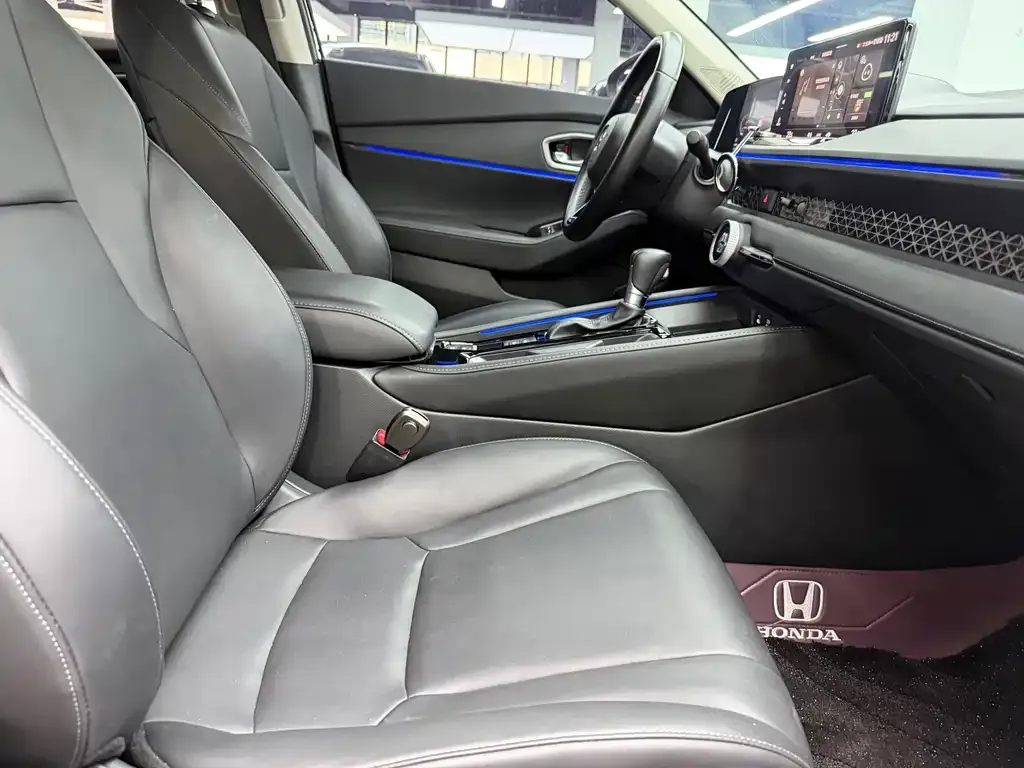 Honda Accord — фото 8