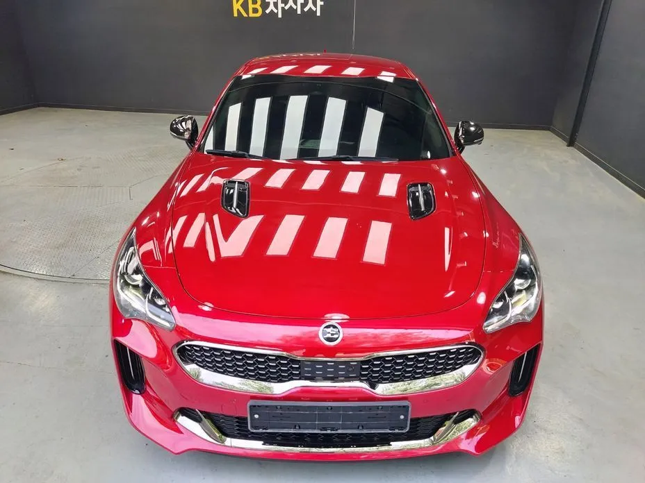 Kia Stinger — фото 9
