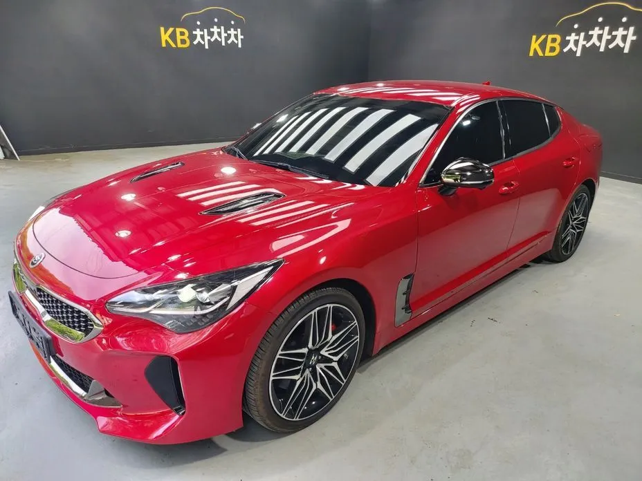 Kia Stinger — фото 8