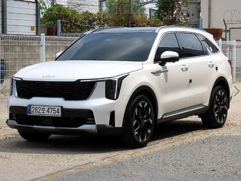 Kia Sorento — фото 8
