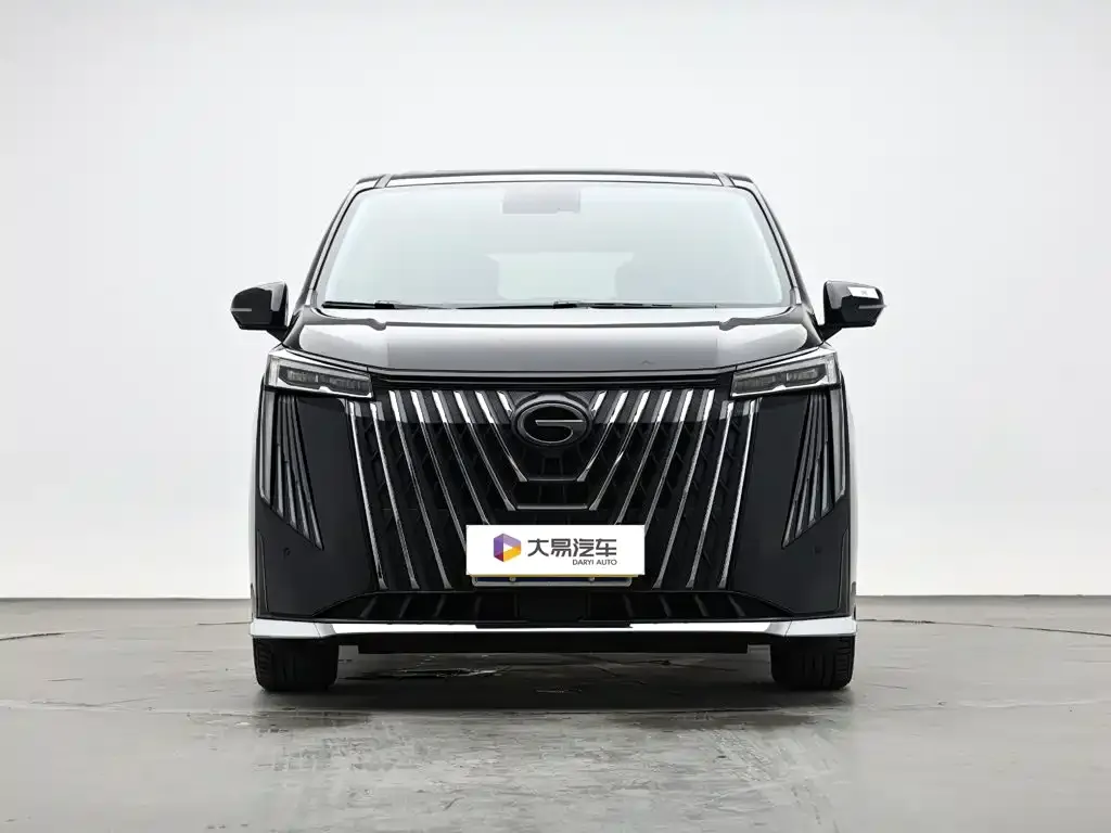GAC Motor Trumpchi M8 — фото 10