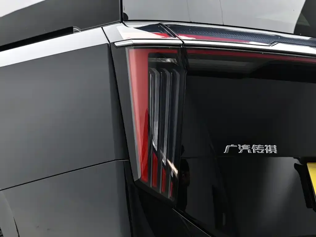 GAC Motor Trumpchi M8 — фото 2