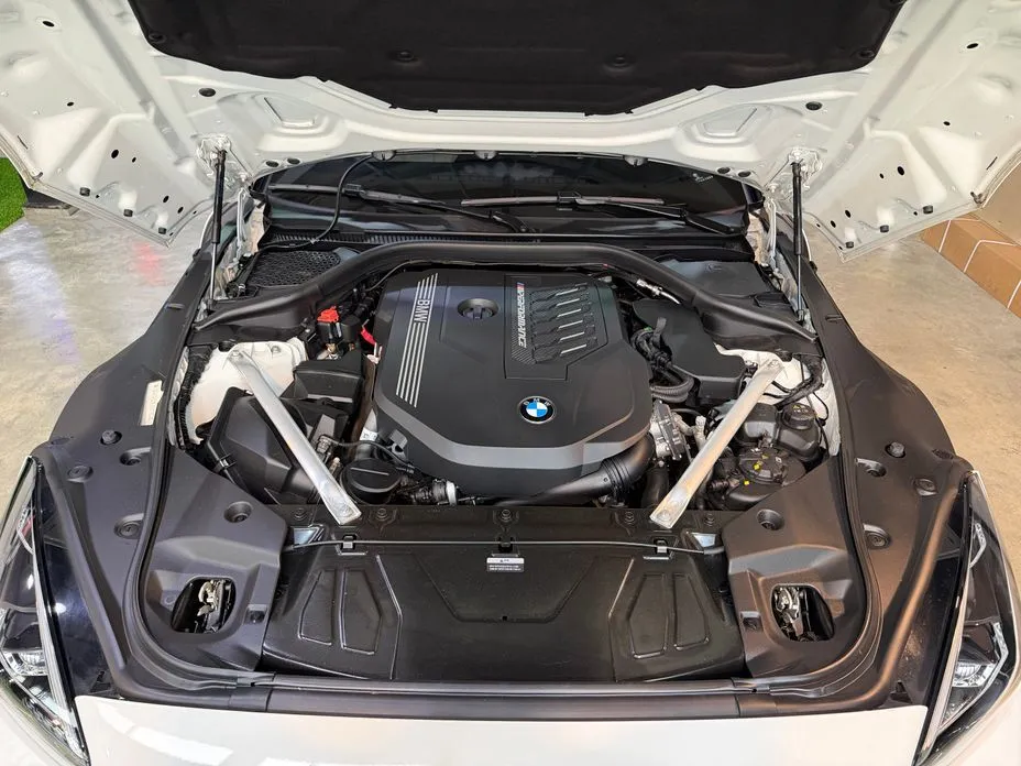 BMW Z4 — фото 9