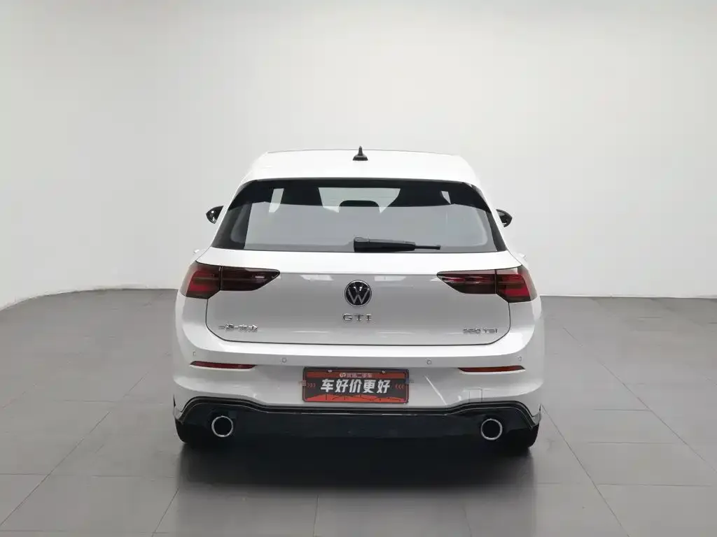 Volkswagen Golf GTI — фото 9