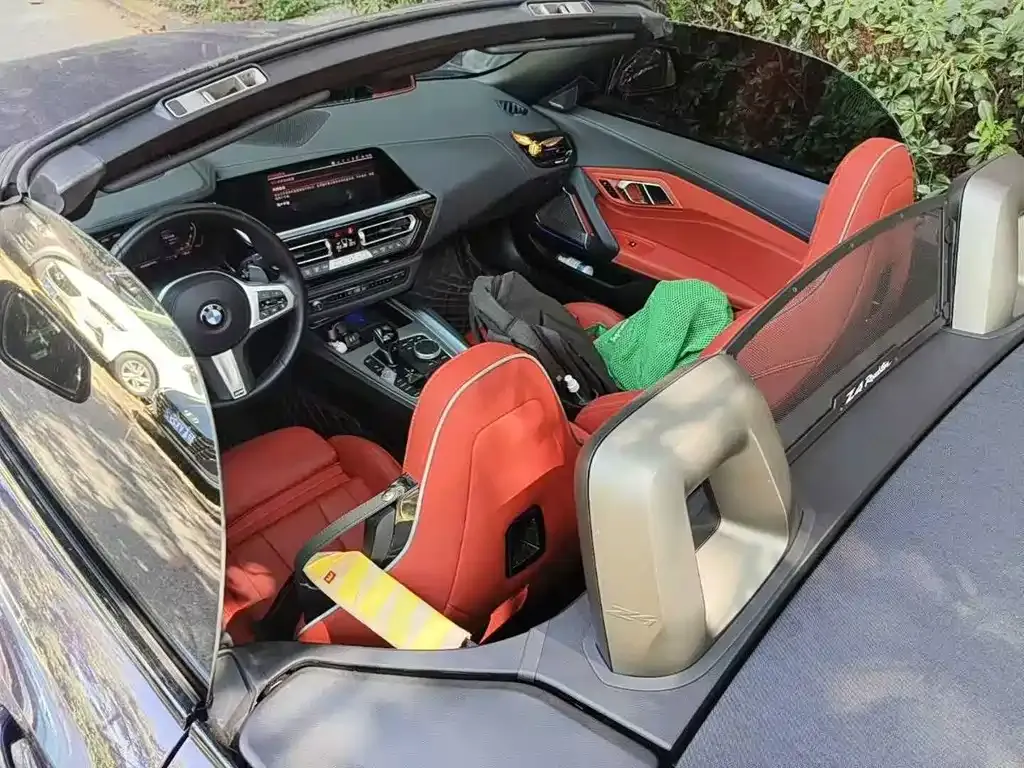 BMW Z4 — фото 9