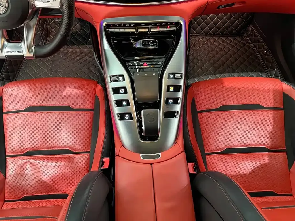 Mercedes-Benz AMG GT — фото 10