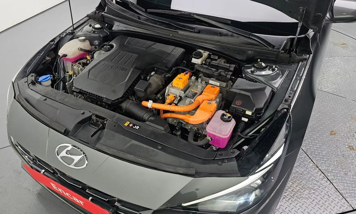 Hyundai AVANTE — фото 10