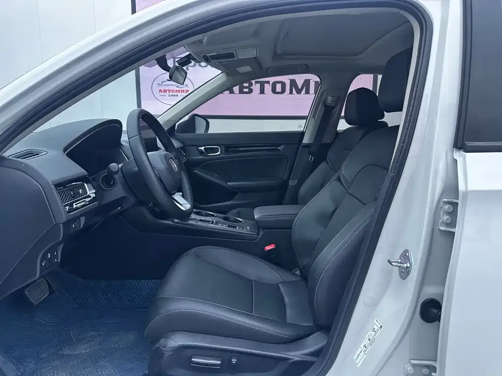 Honda Civic — фото 8