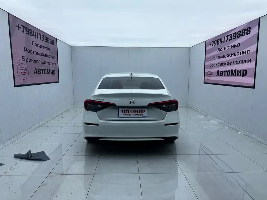 Honda Civic — фото 7