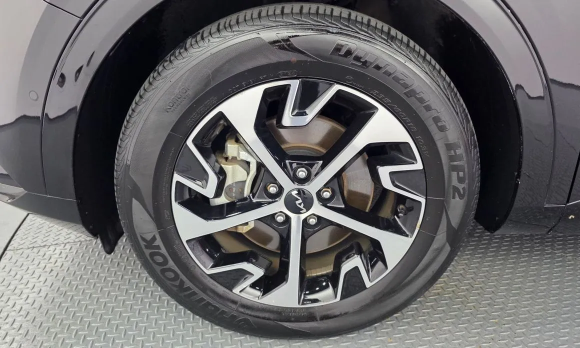 Kia Sportage — фото 10