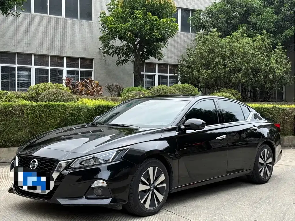 Nissan Teana — фото 8