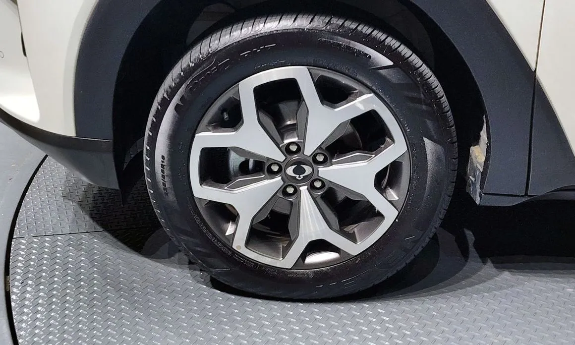 KG Mobility (Ssangyong) Torres — фото 9