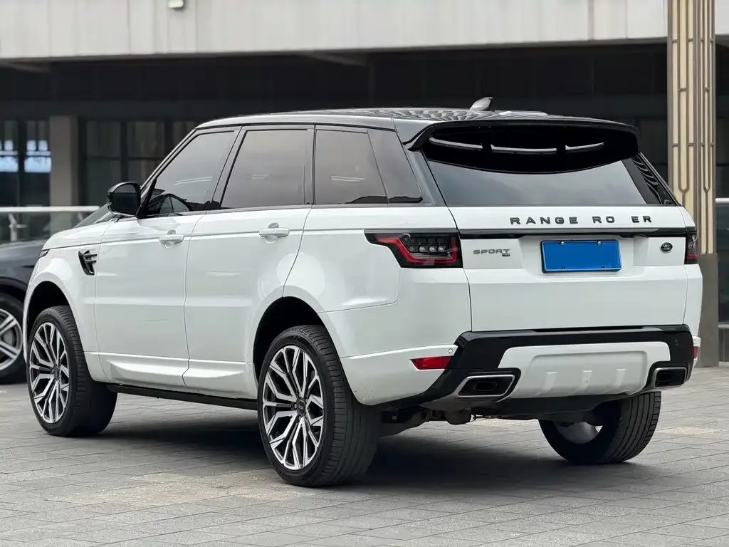 Land Rover Sport — фото 10
