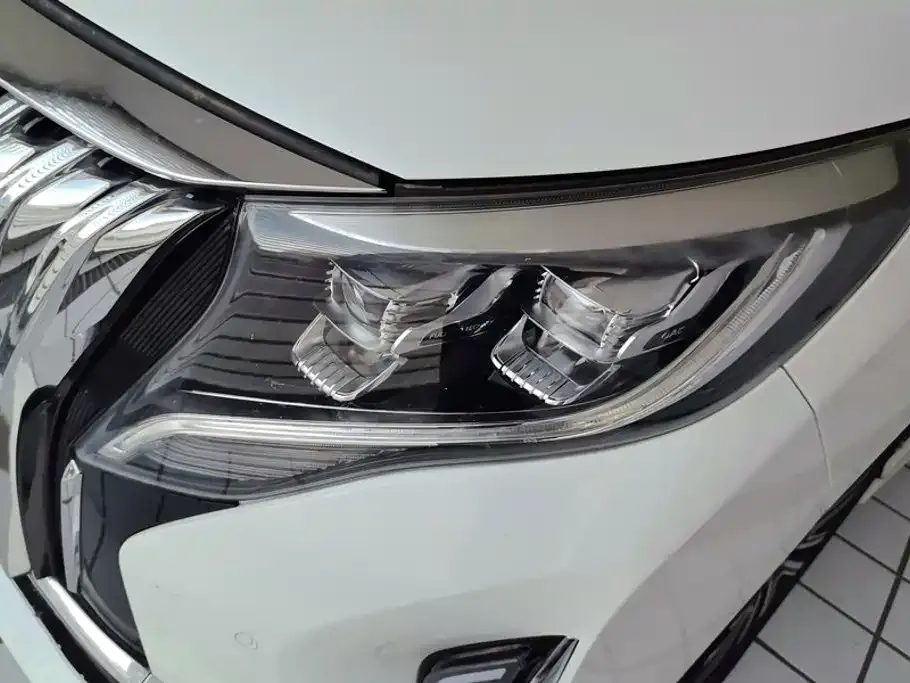 GAC Motor Trumpchi M8 — фото 5