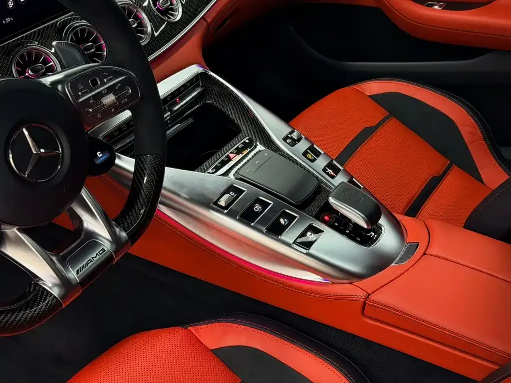 Mercedes-Benz AMG GT — фото 8