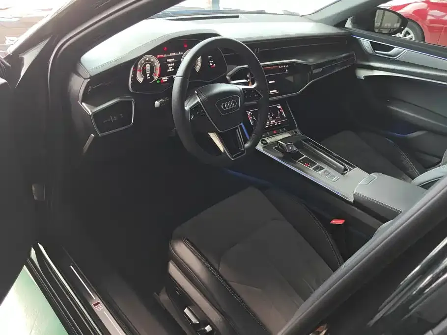 Audi A6L — фото 3