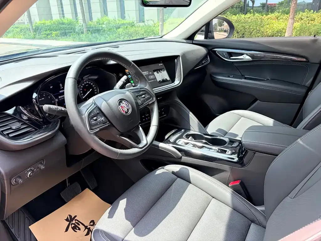 Buick Envision Plus — фото 4