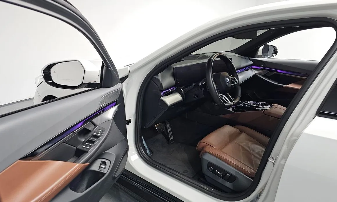 BMW i5 — фото 9