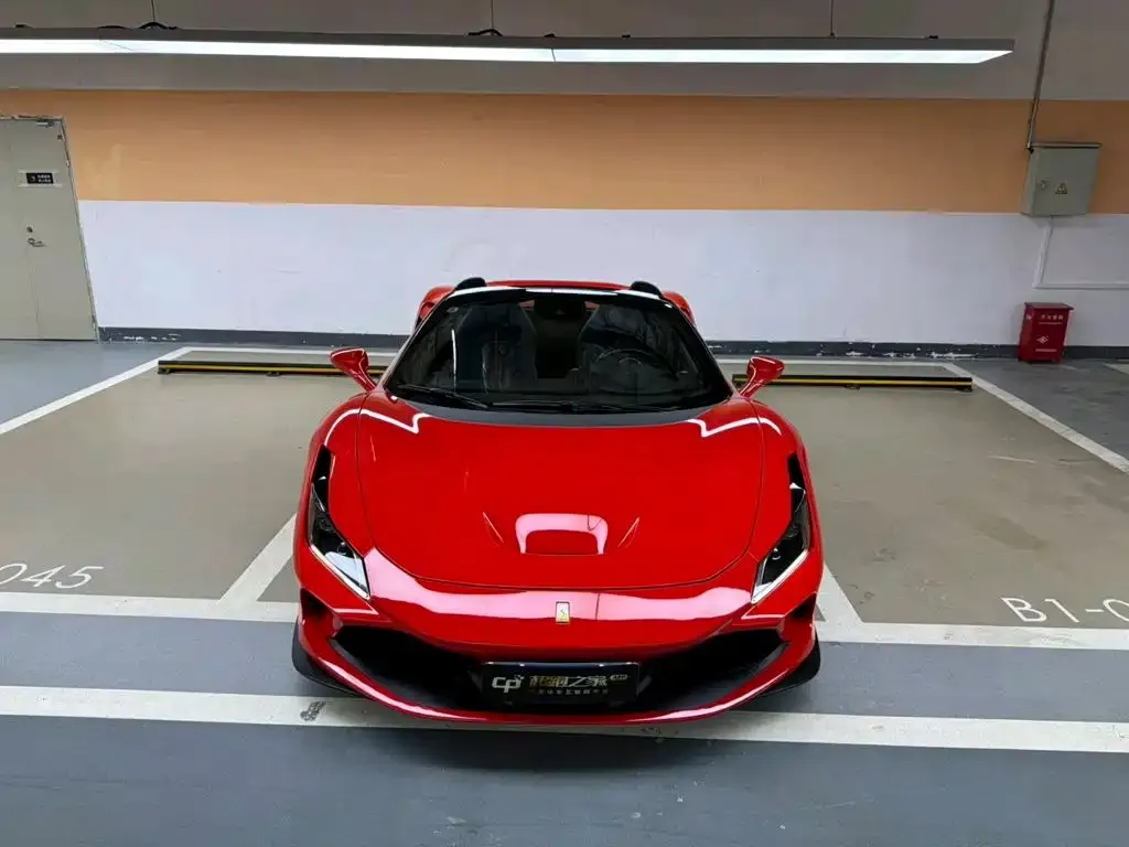 Ferrari F8 — фото 2