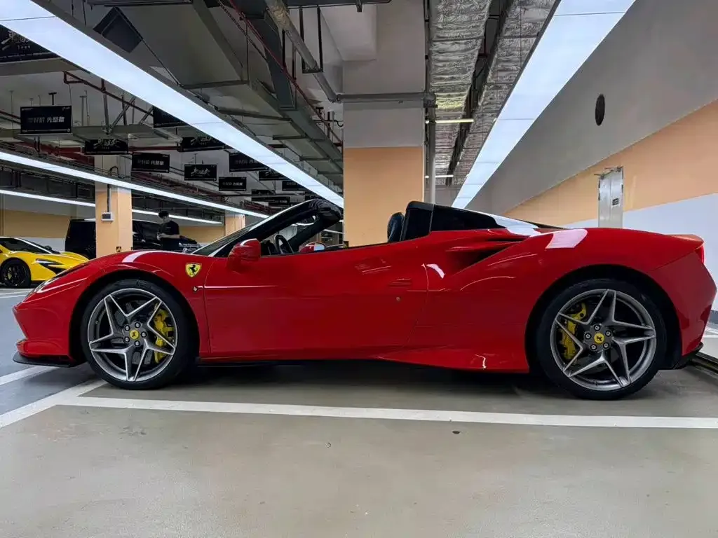 Ferrari F8 — фото 5