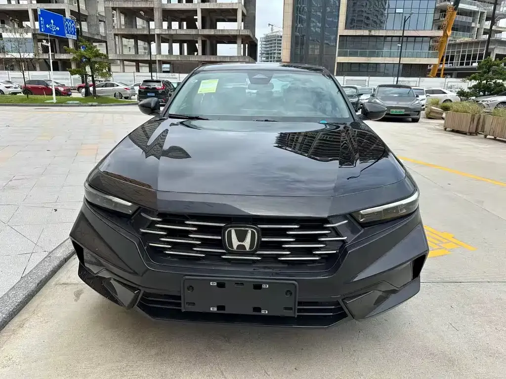 Honda Accord — фото 7