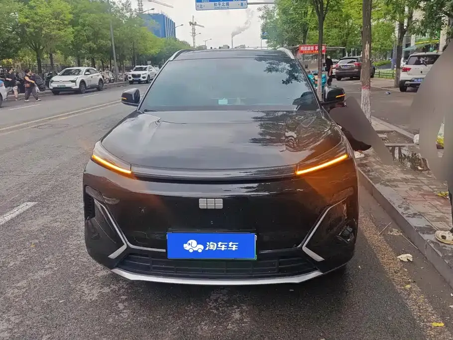 Geely Galaxy Xingjian 7 — фото 10