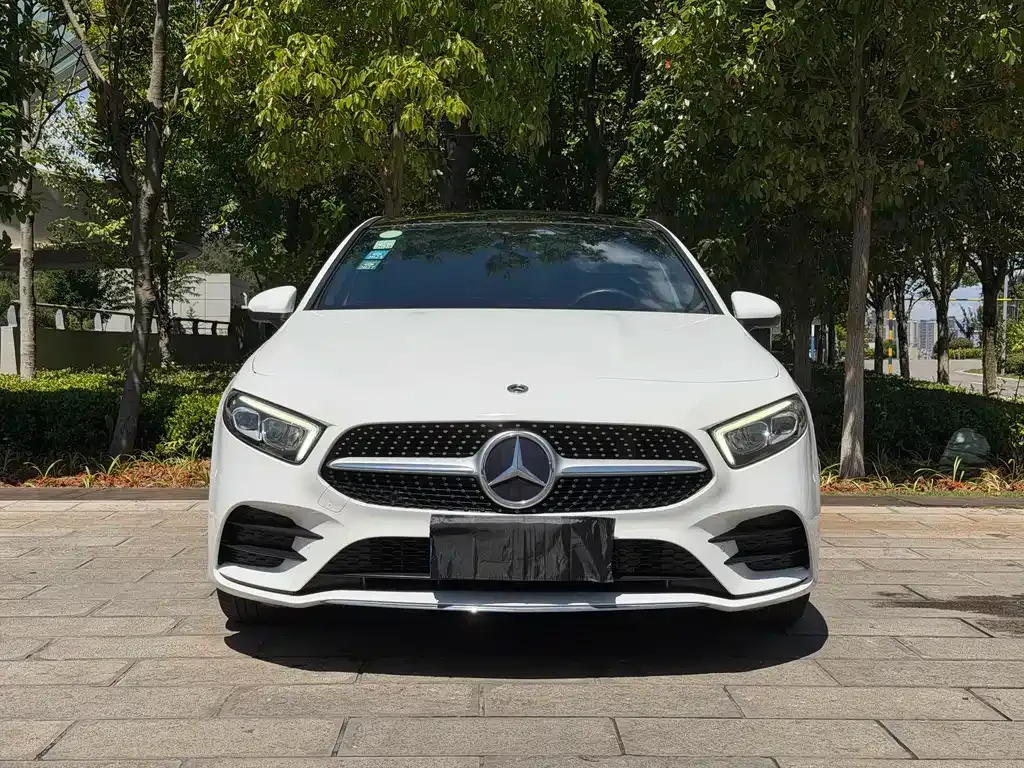 Mercedes-Benz A-Class — фото 9