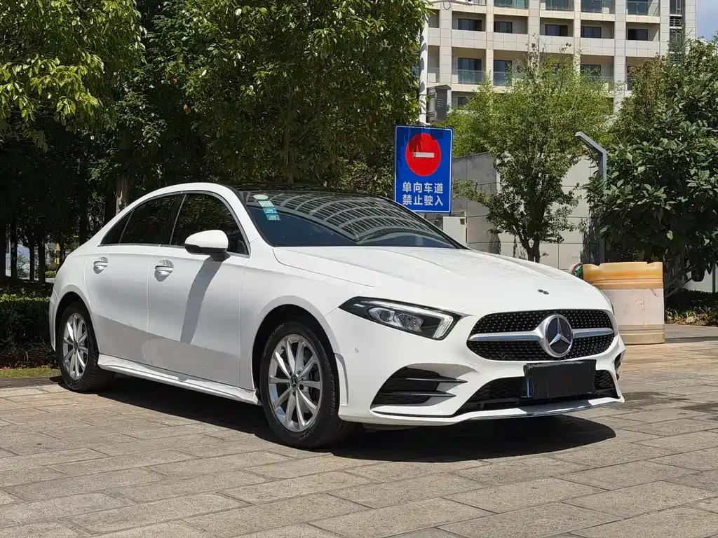 Mercedes-Benz A-Class — фото 5