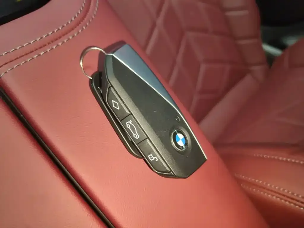 BMW 5 Series — фото 2