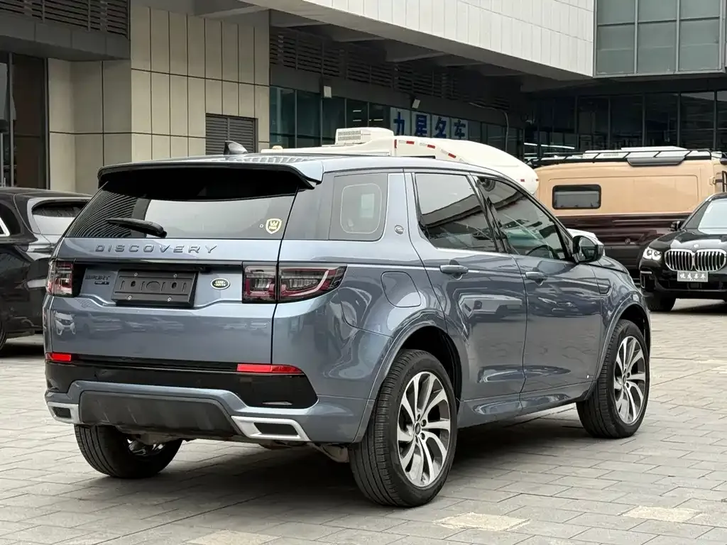 Land Rover Discovery Sport — фото 9