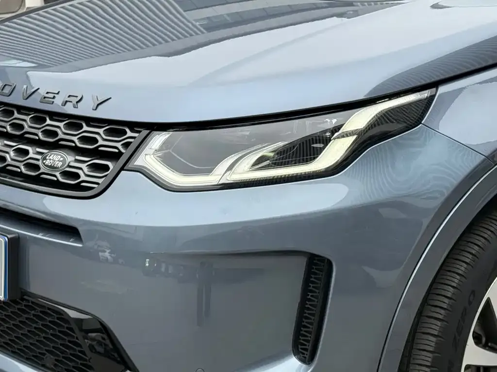 Land Rover Discovery Sport — фото 2