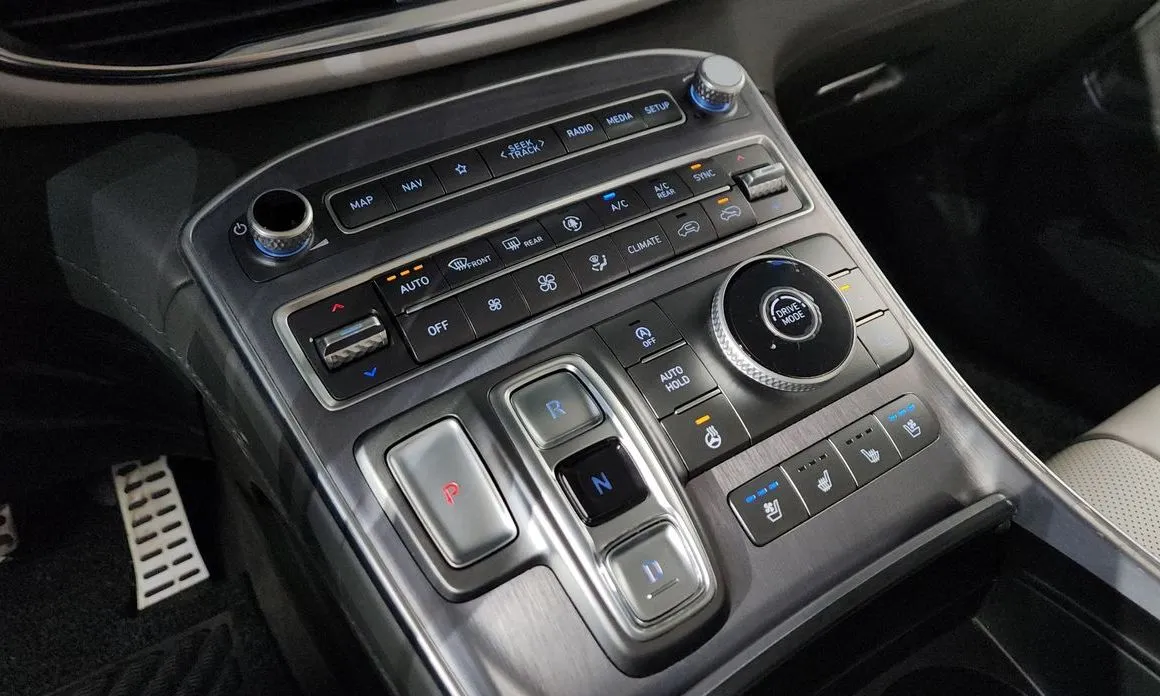 Hyundai Santafe — фото 6
