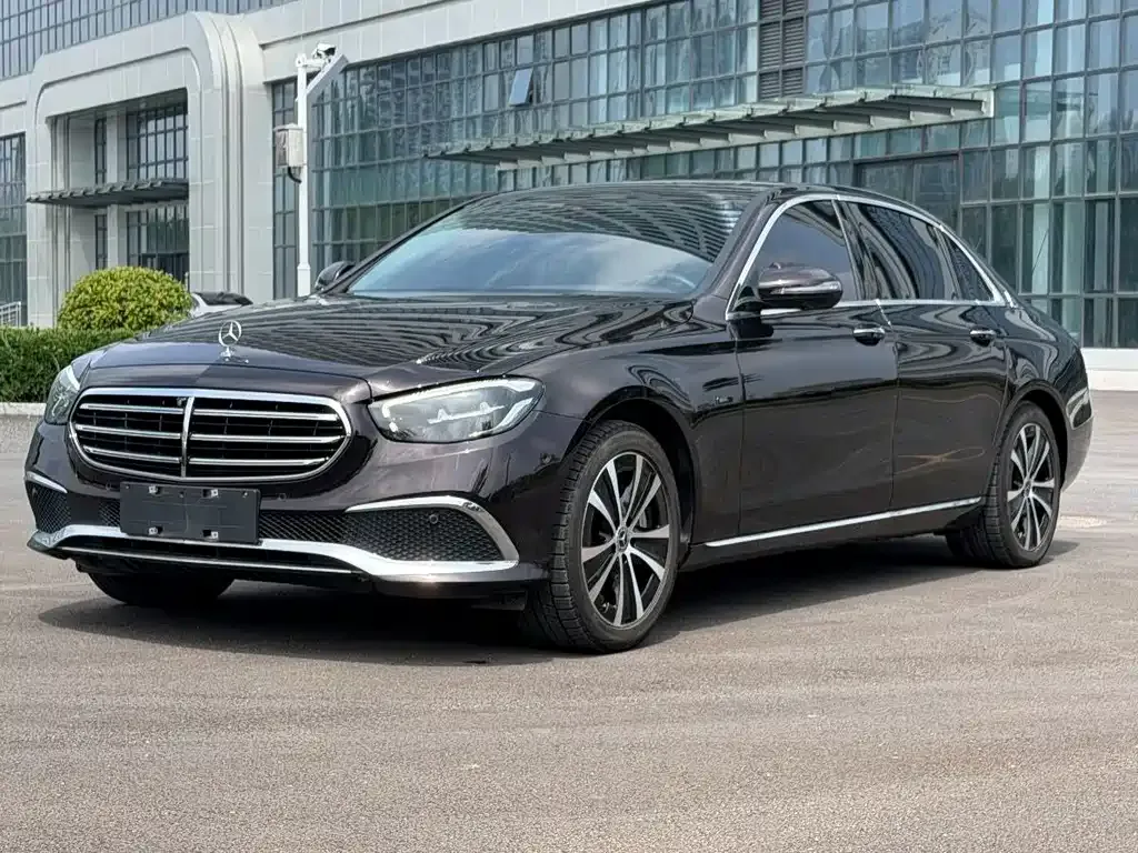 Mercedes-Benz E-Class New Energy — фото 1