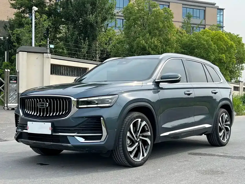 Geely Xingyue L — фото 1