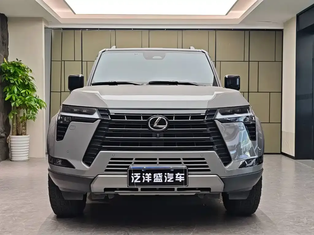 Lexus GX — фото 3